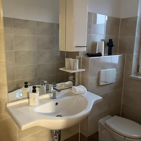 Appartementshaus Vlora 2 App 6 Affittacamere *